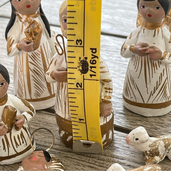 Vintage Mexican Handmade Nativity Scene - Picture 8 of 10